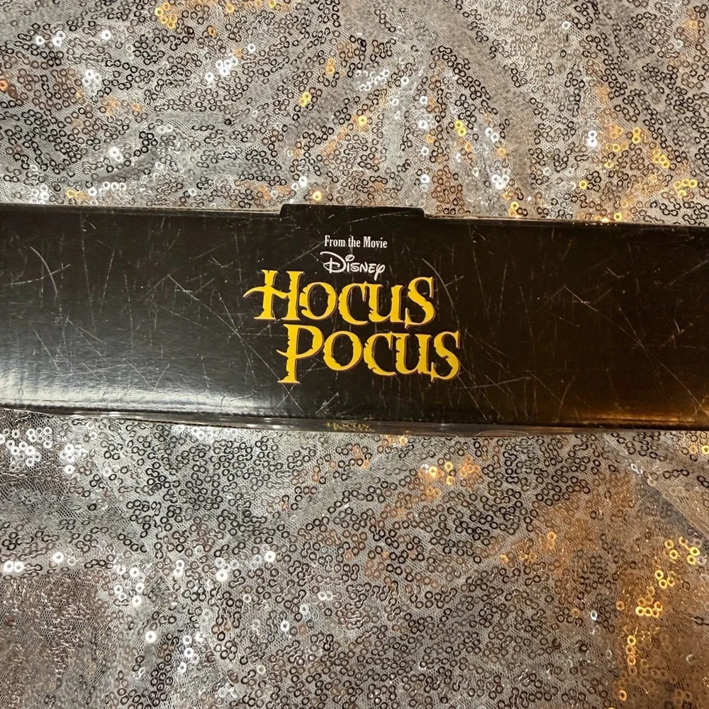 Disney Hocus Pocus Black and Gold Box